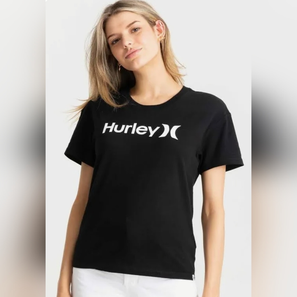 Hurley Women's Scoop Neck T Shirt.  Size Large